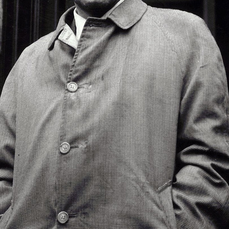 WHOSE COATS THAT JACKET BAGSY